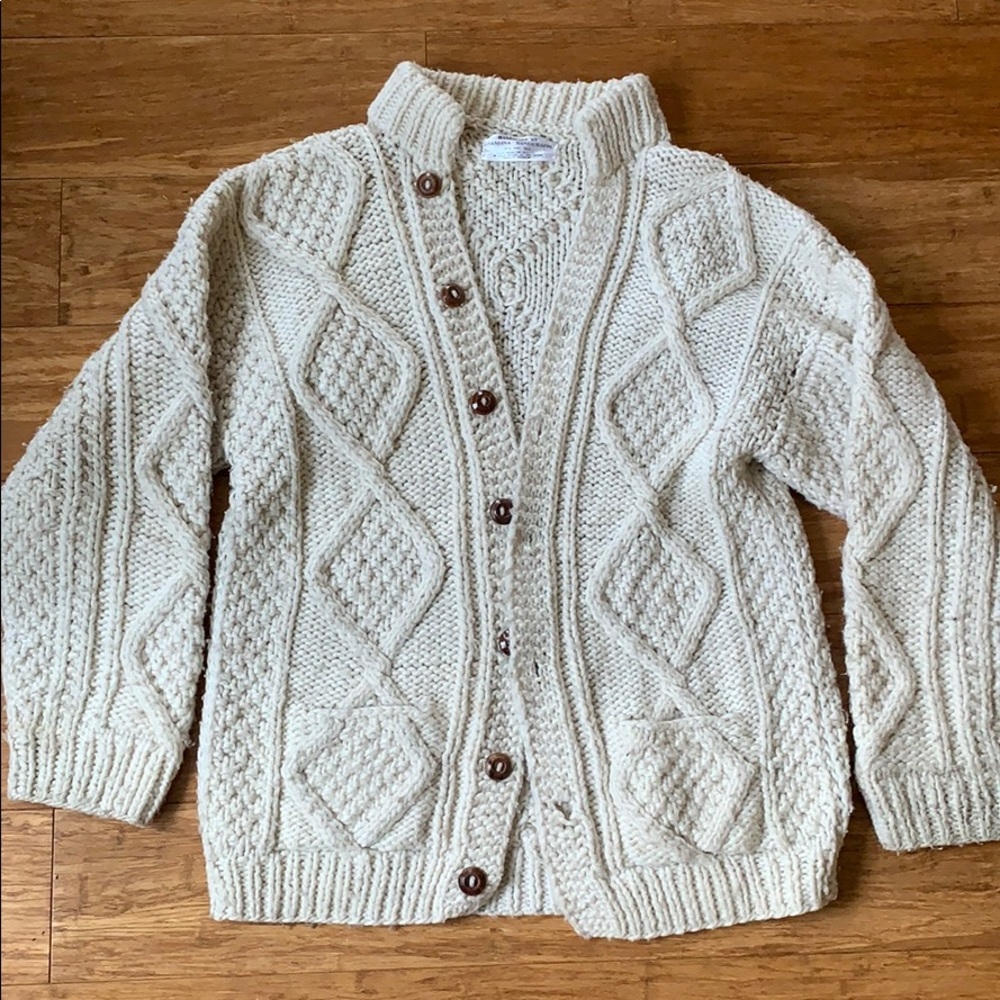 Sisandina Handicrafts 100% wool sweater cardigan
